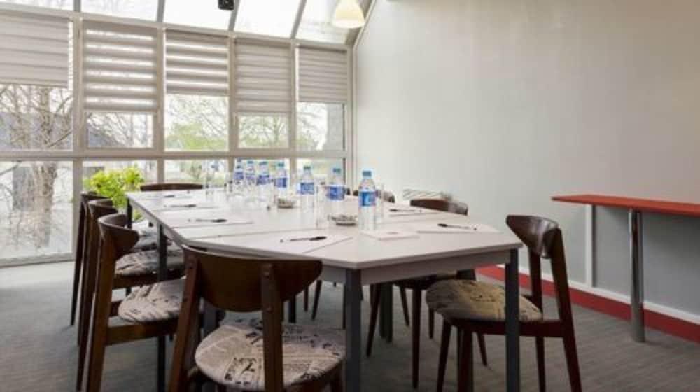 hotel image 11