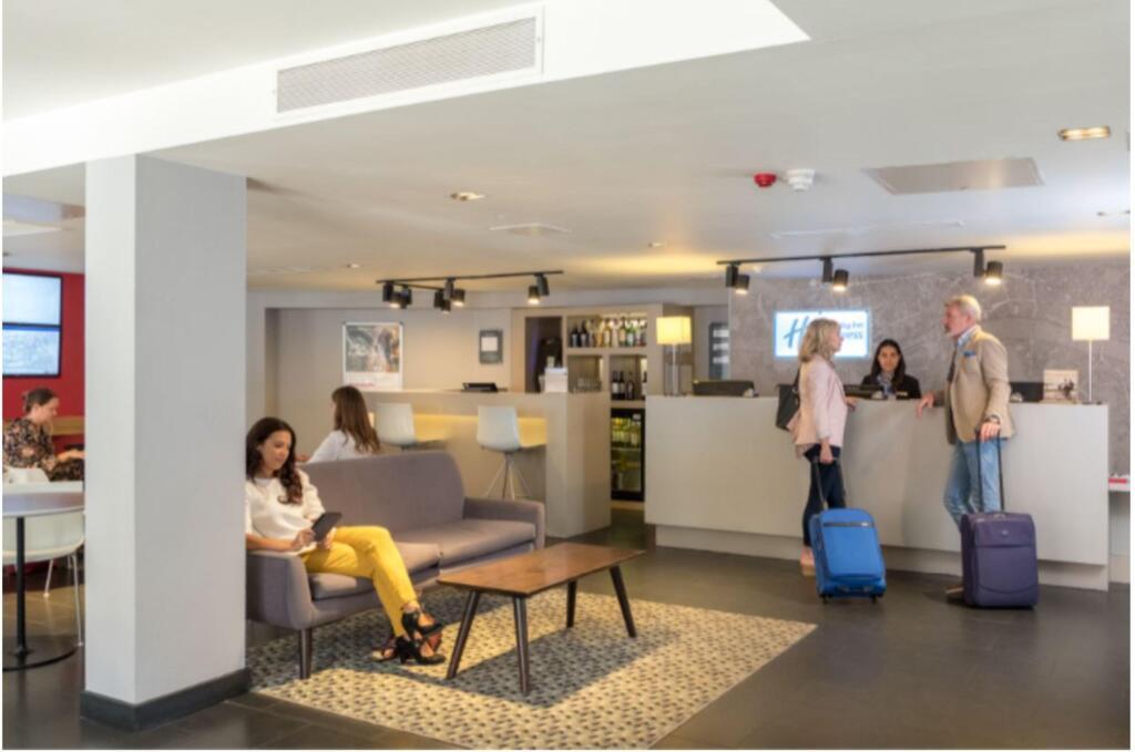 hotel image 10