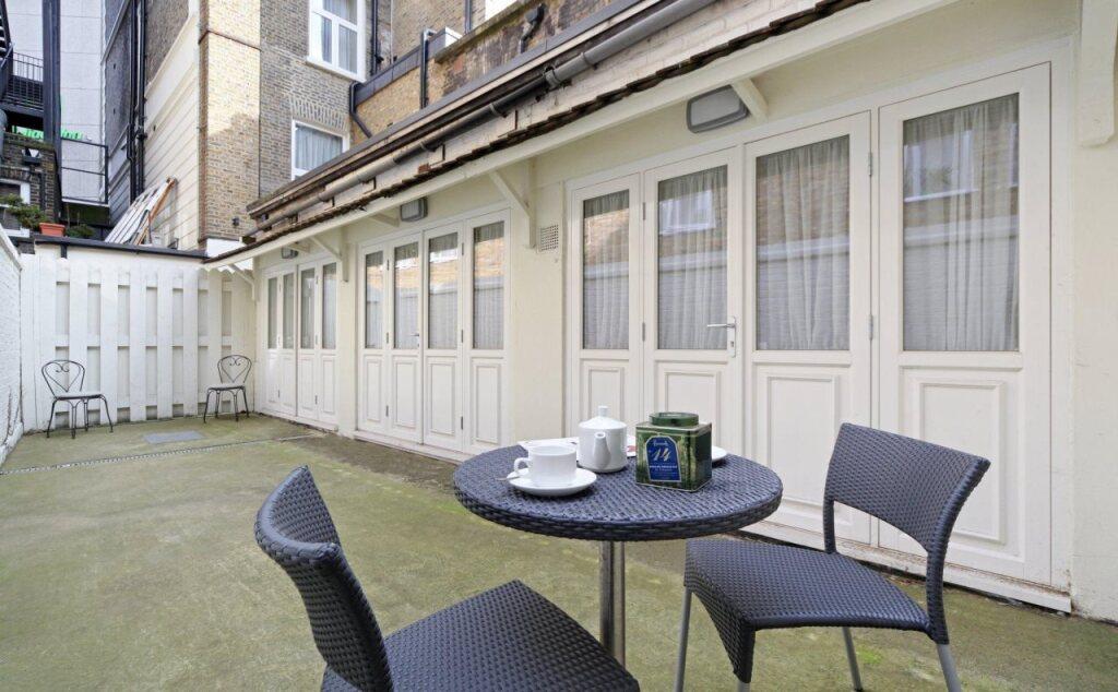 hotel image 11