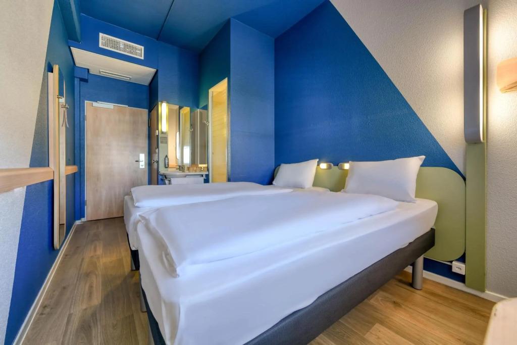 hotel image 42