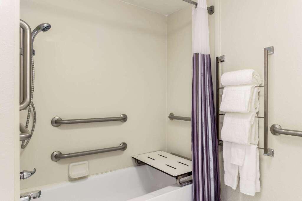 hotel image 10