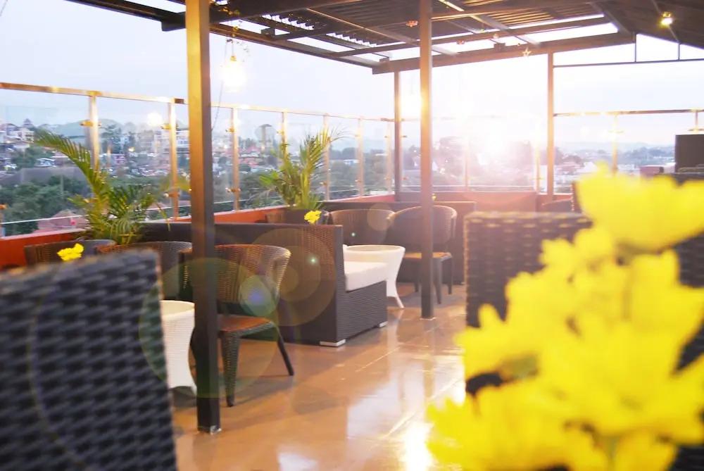 hotel image 9