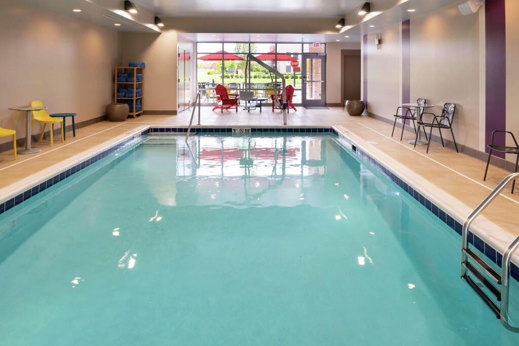 hotel image 8