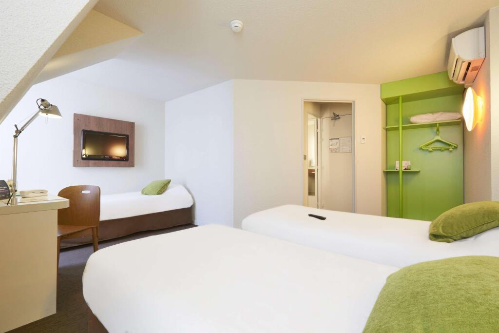 hotel image 32