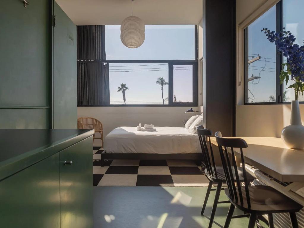 hotel image 12