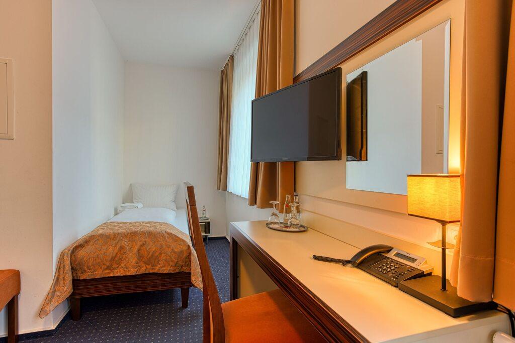 hotel image 12