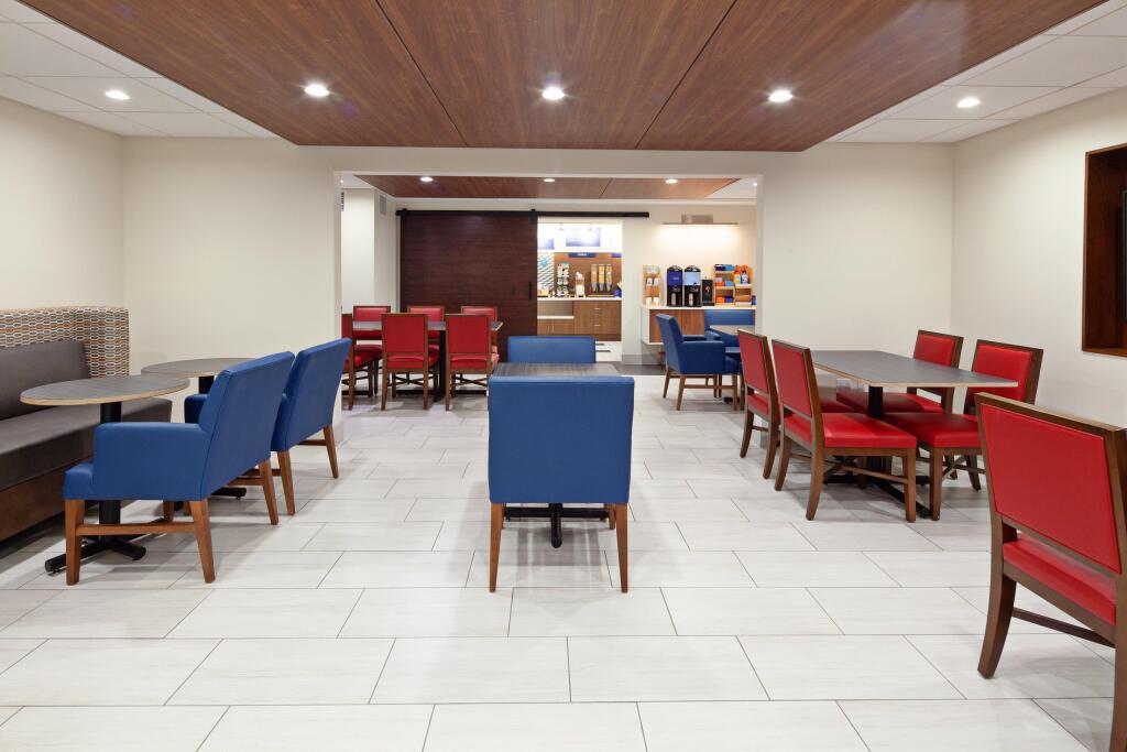 hotel image 16