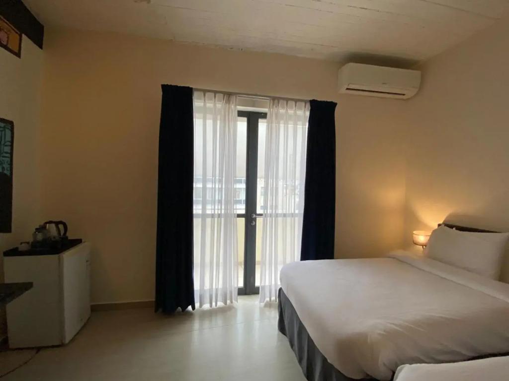 hotel image 8