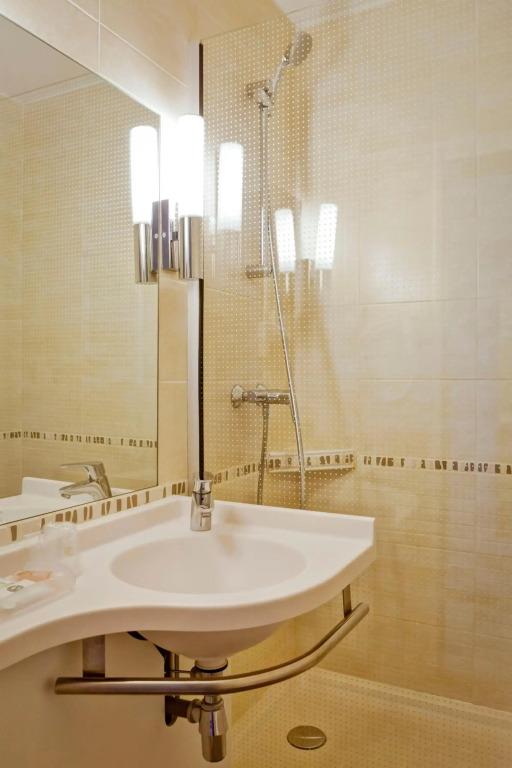 hotel image 14