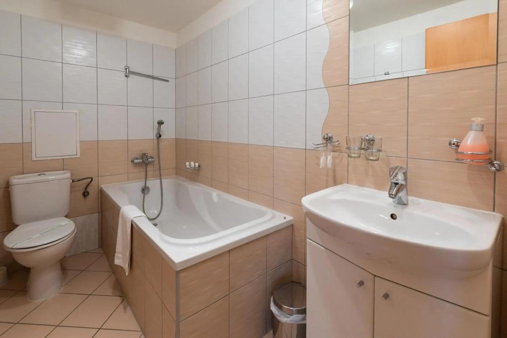 hotel image 64