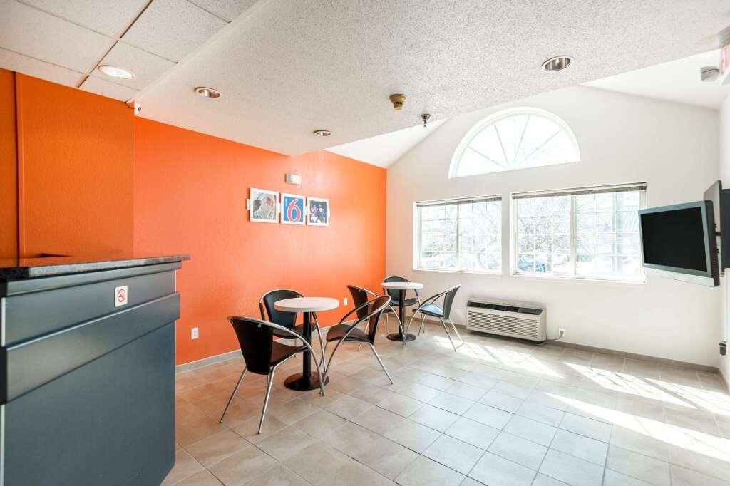hotel image 9