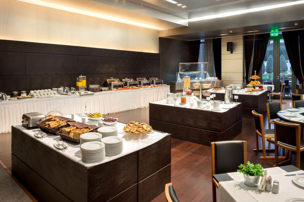 hotel image 12