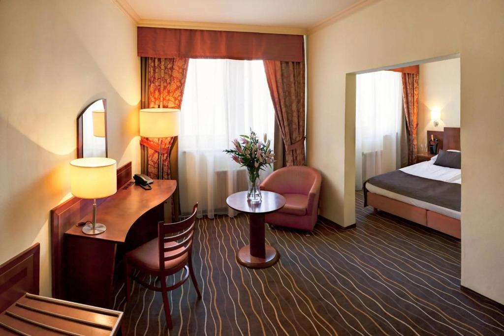 hotel