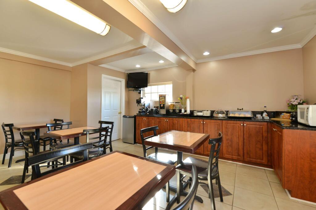 hotel image 18