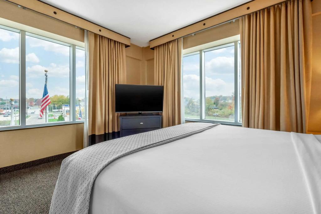 hotel image 13