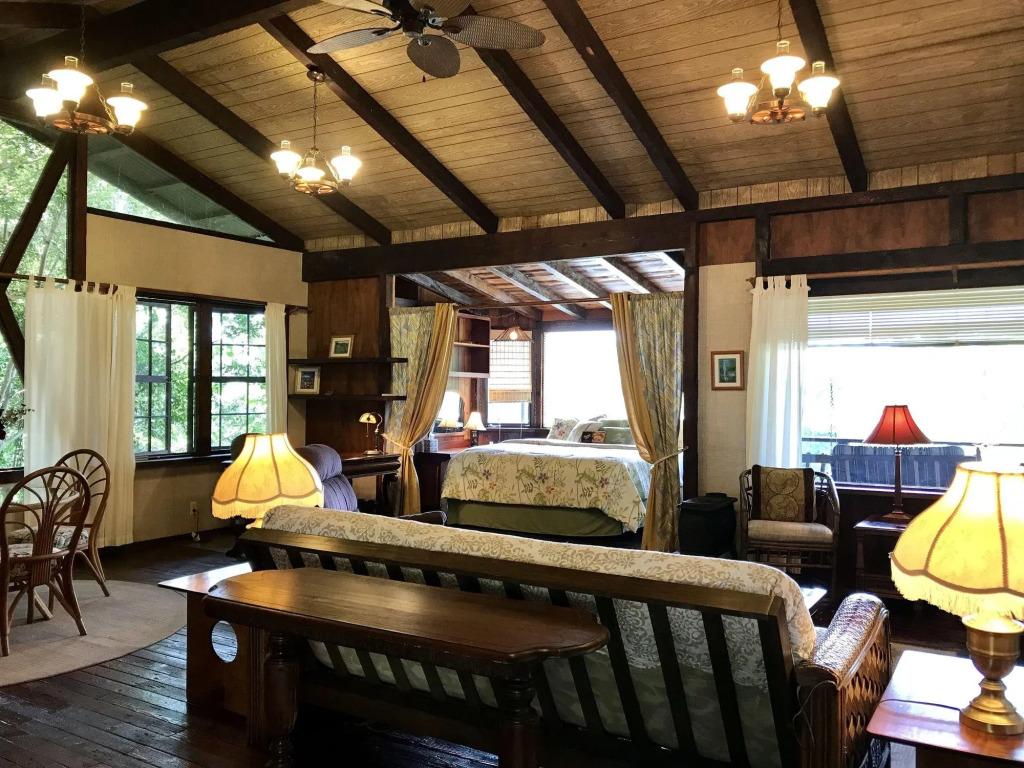 hotel image 16