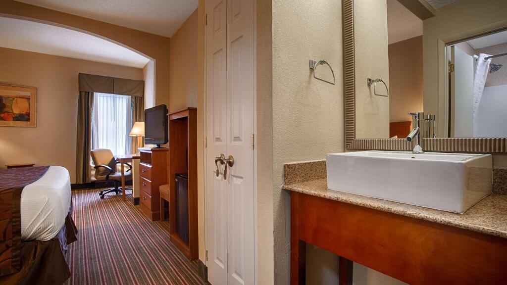 hotel image 7