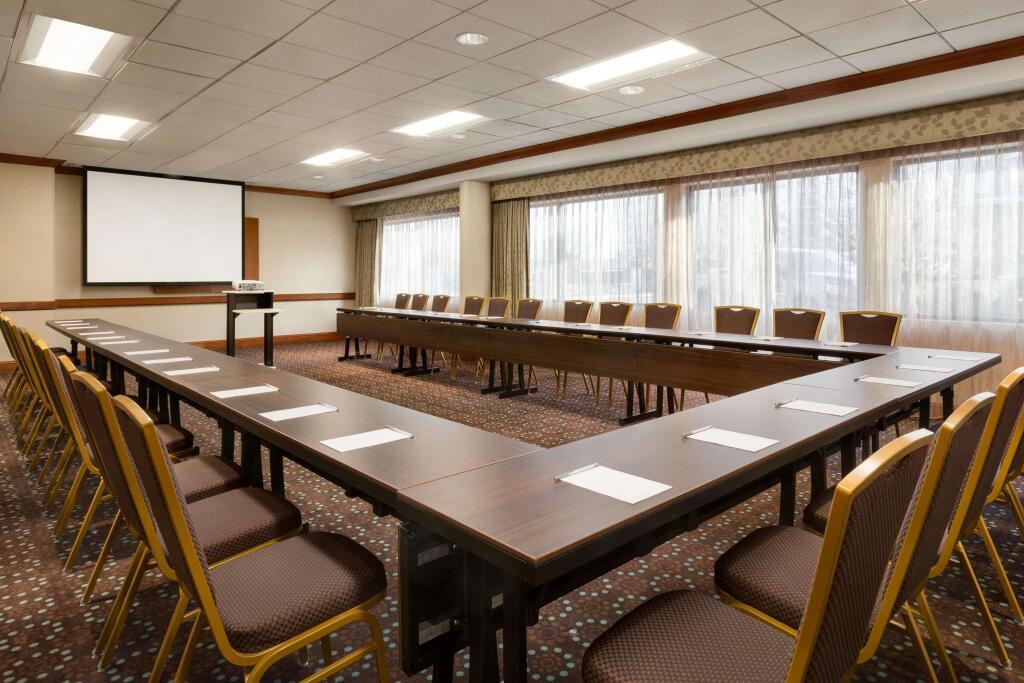 hotel image 10