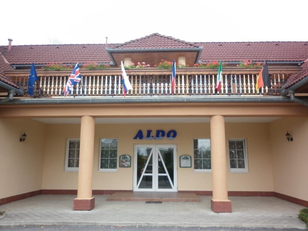 hotel image 11
