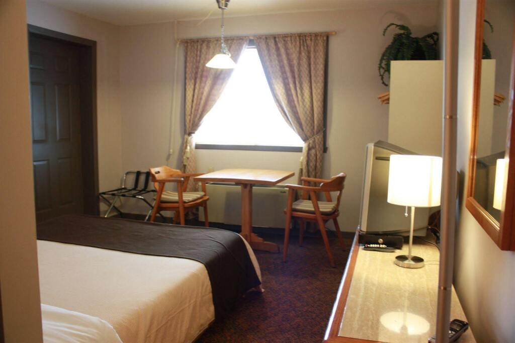 hotel image 13