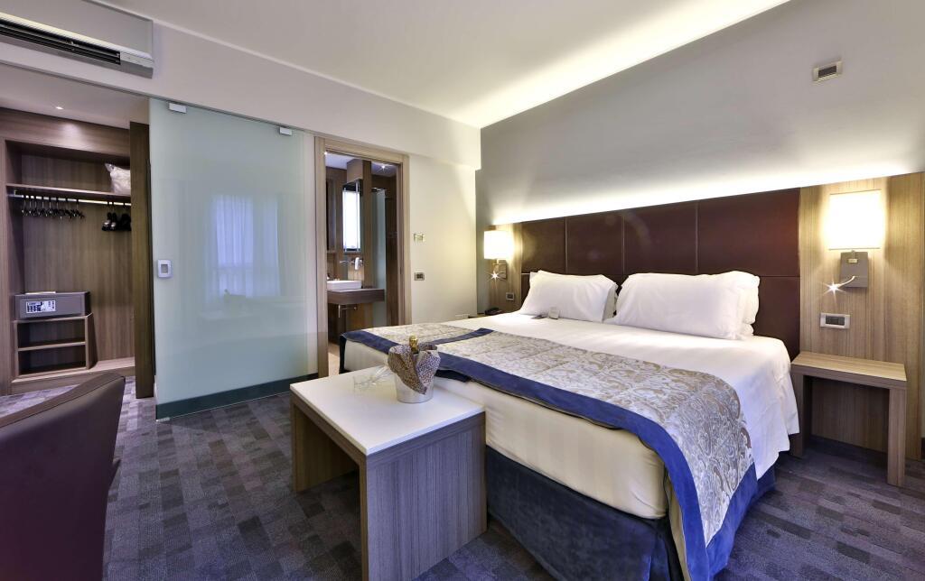 hotel image 18