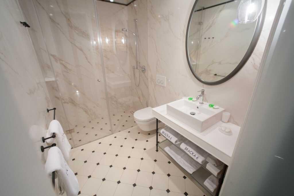 hotel image 32