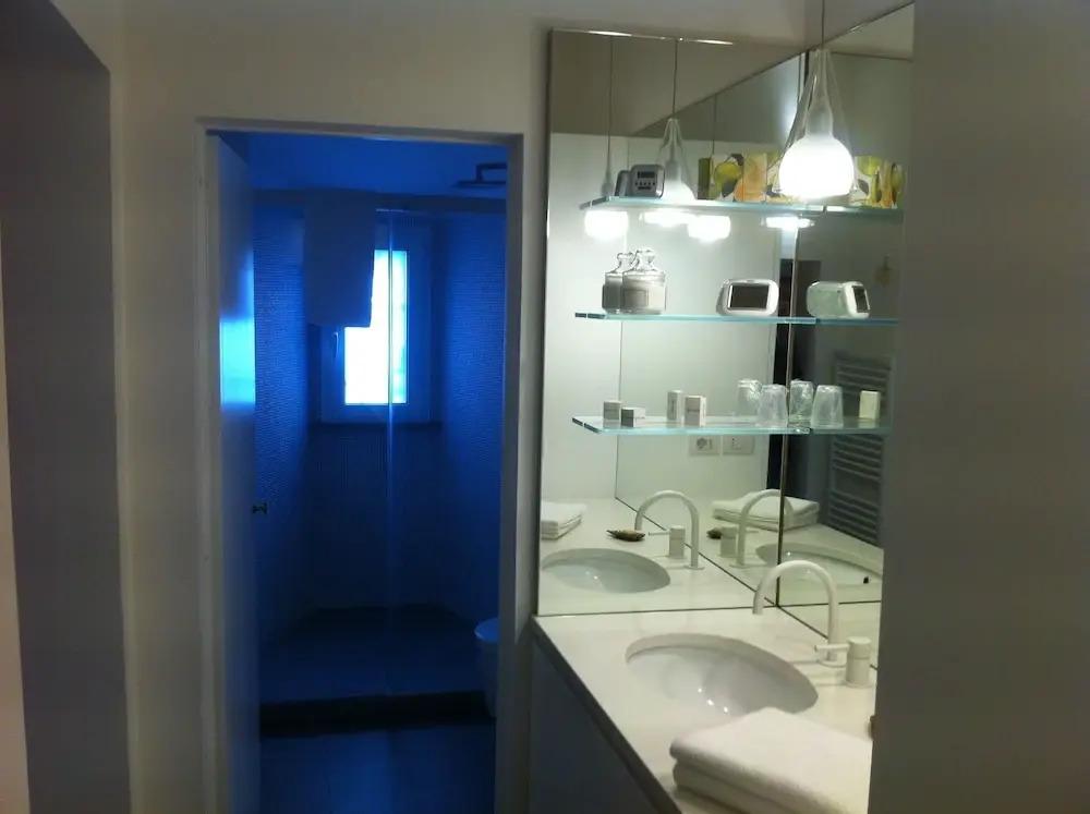 hotel image 13