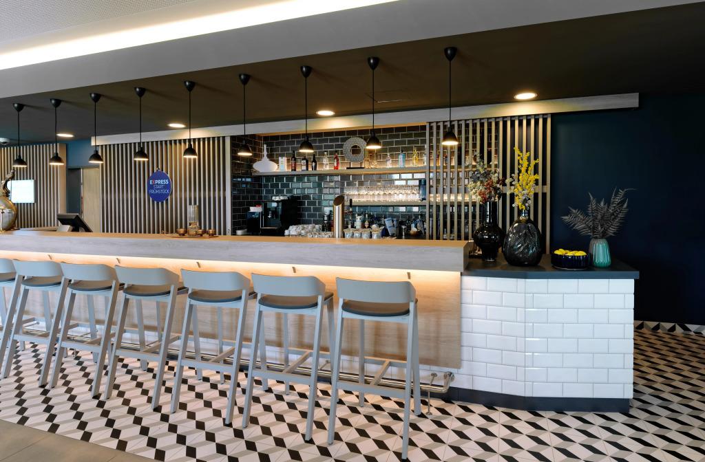 hotel image 9