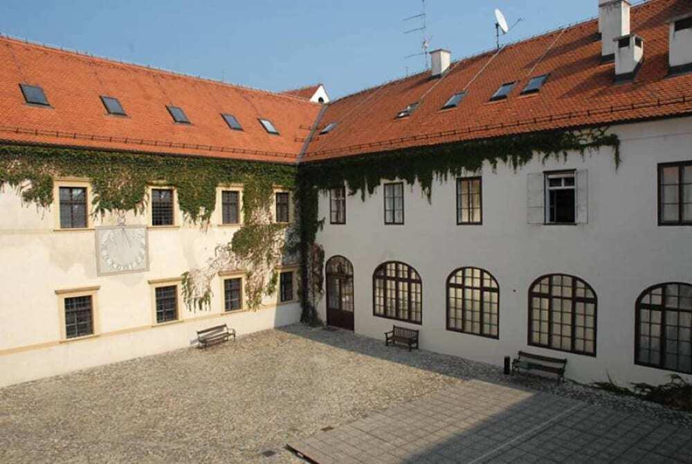 hotel image 15