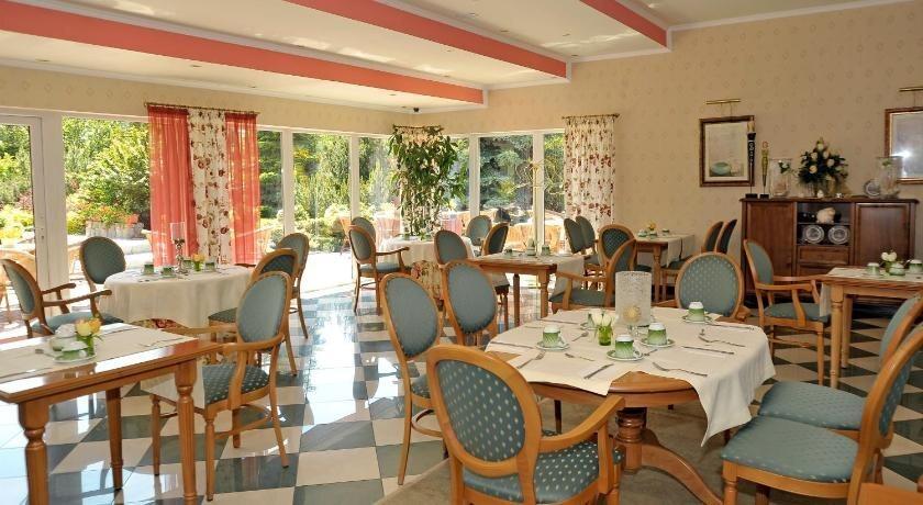 hotel image 9