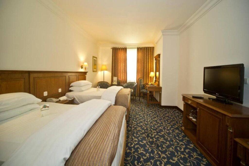 hotel image 8