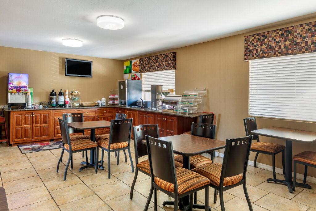 hotel image 13