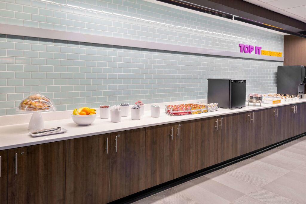 hotel image 10