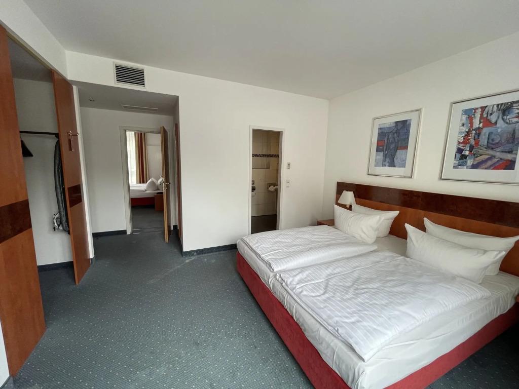 hotel image 15