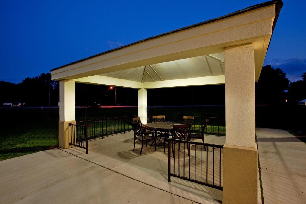 hotel image 8