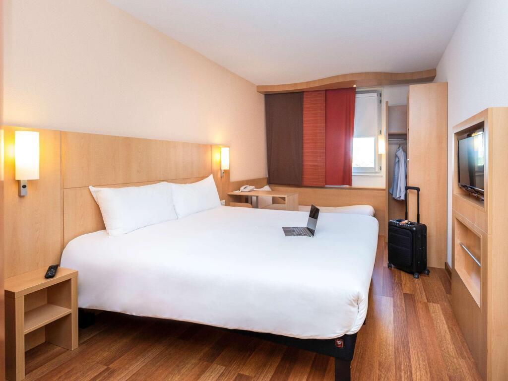 hotel image 9