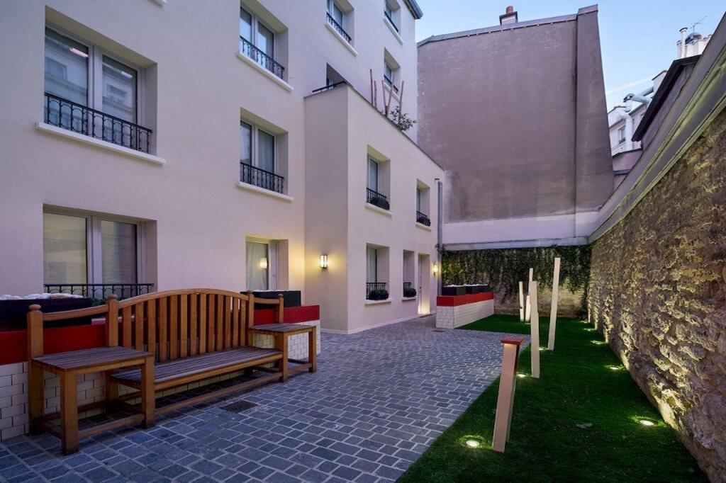 hotel