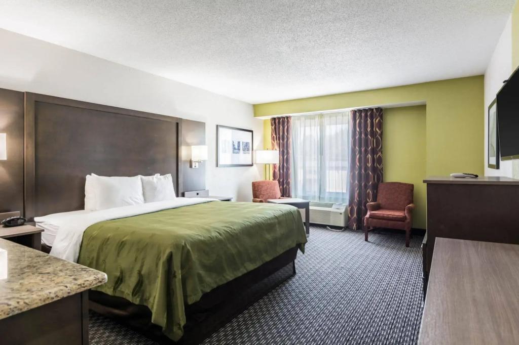 hotel image 16