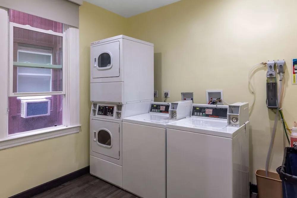 hotel image 9