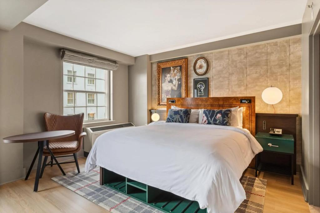 hotel image 9