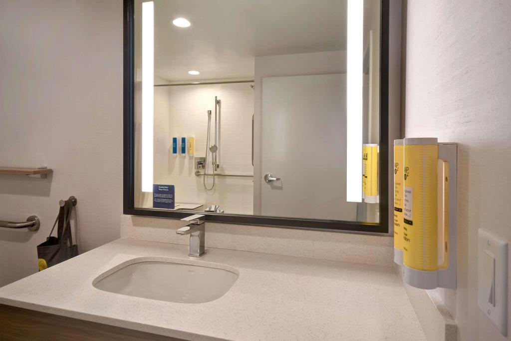 hotel image 8