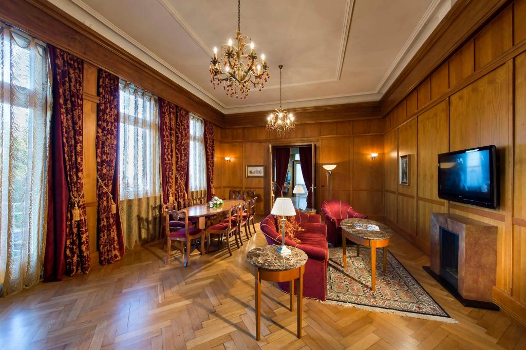 hotel image 35