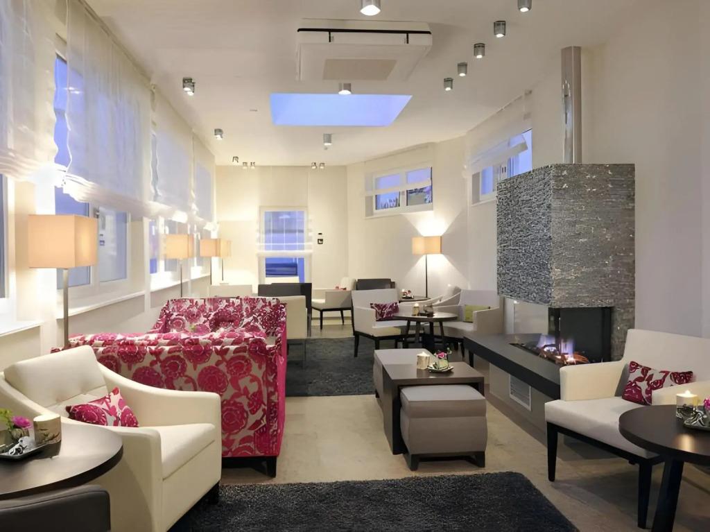 hotel image 12