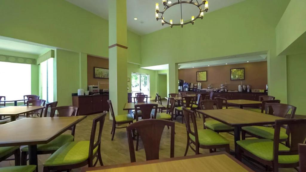 hotel image 32