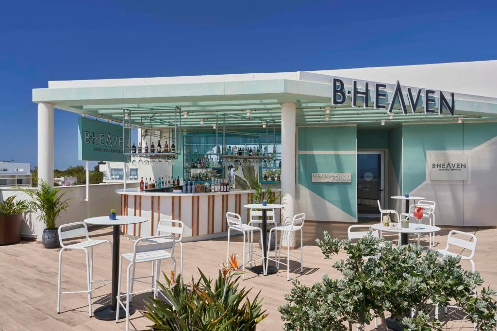 hotel image 12