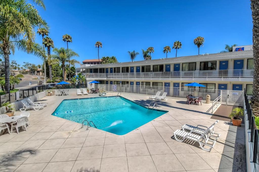 hotel image 10