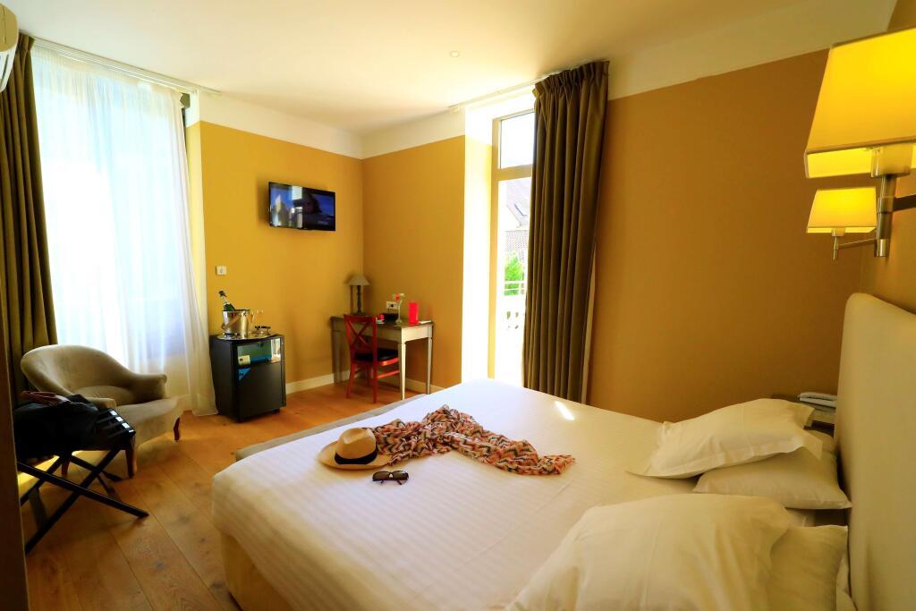 hotel image 10