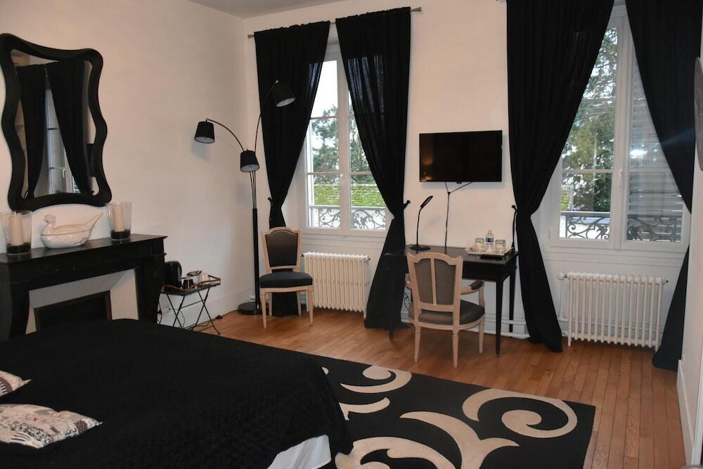 hotel image 10