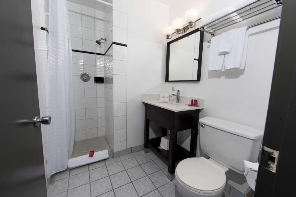 hotel image 16