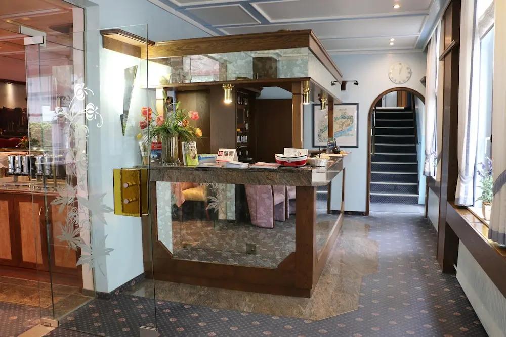 hotel image 16